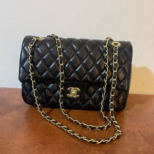 Chanel Double Flap bag in black medium